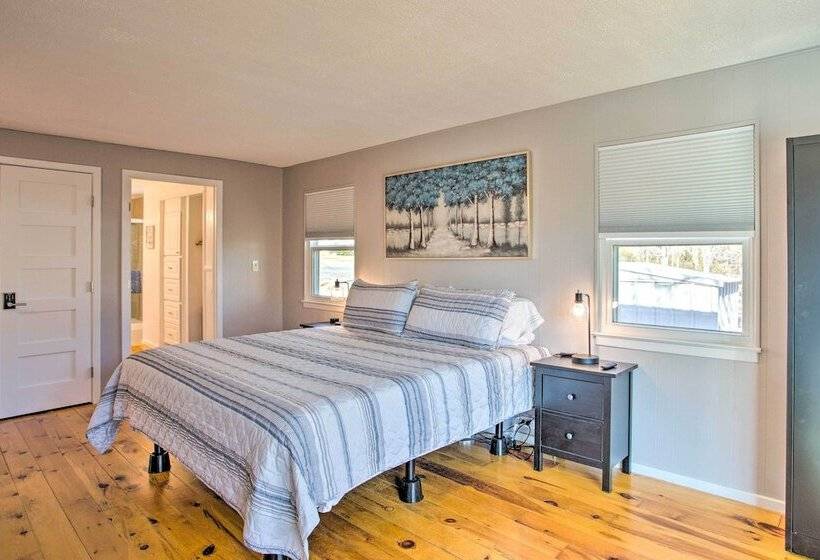 Versatile Home W/ Deck & Grill, 1 Mi To Lake!