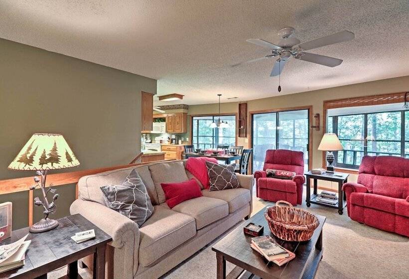 Waterfront Family Home W/ Deck, 5 Miles To Marina!