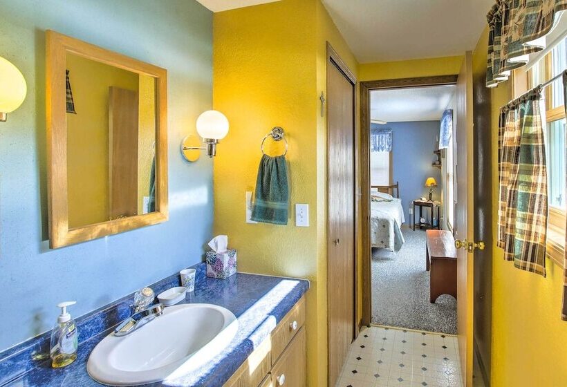 Waterfront Friendship Home W/ Private Pier!