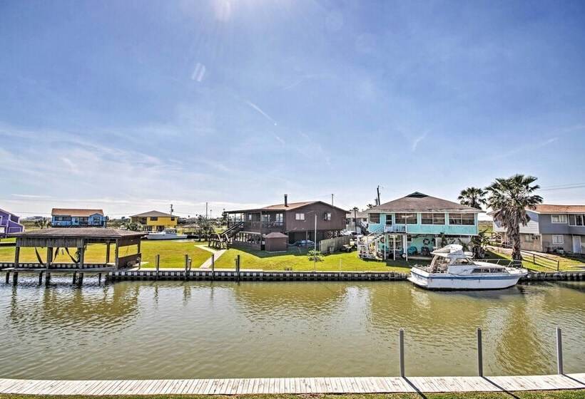 Waterfront Haven W/ Grill 9 Mi To Surfside Beach