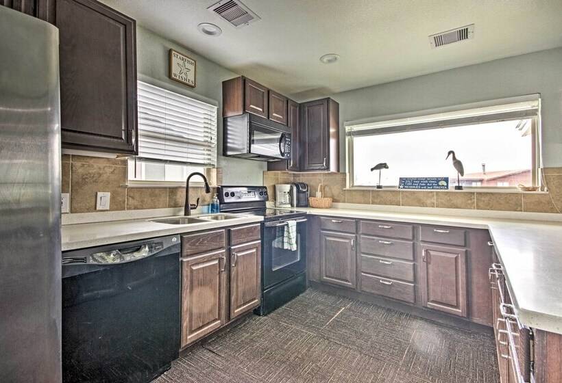 Waterfront Haven W/ Grill 9 Mi To Surfside Beach