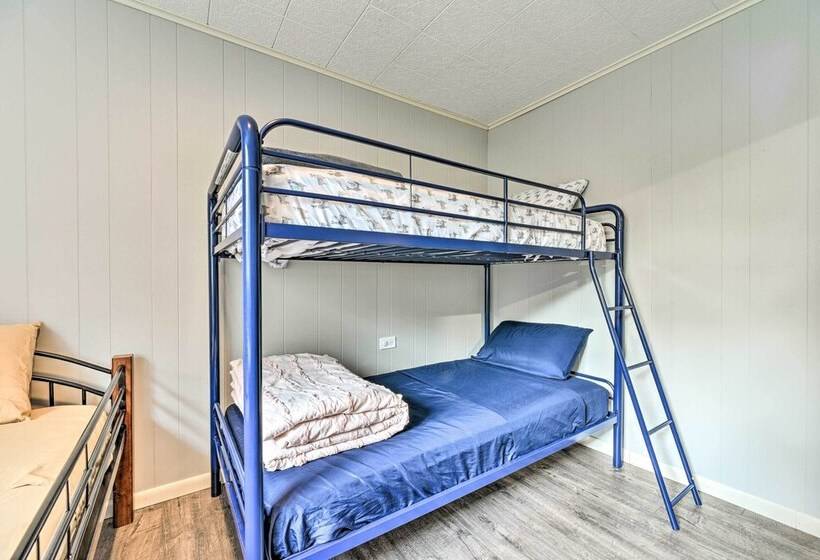 Waterfront Lake Huron Getaway: Private Beach!