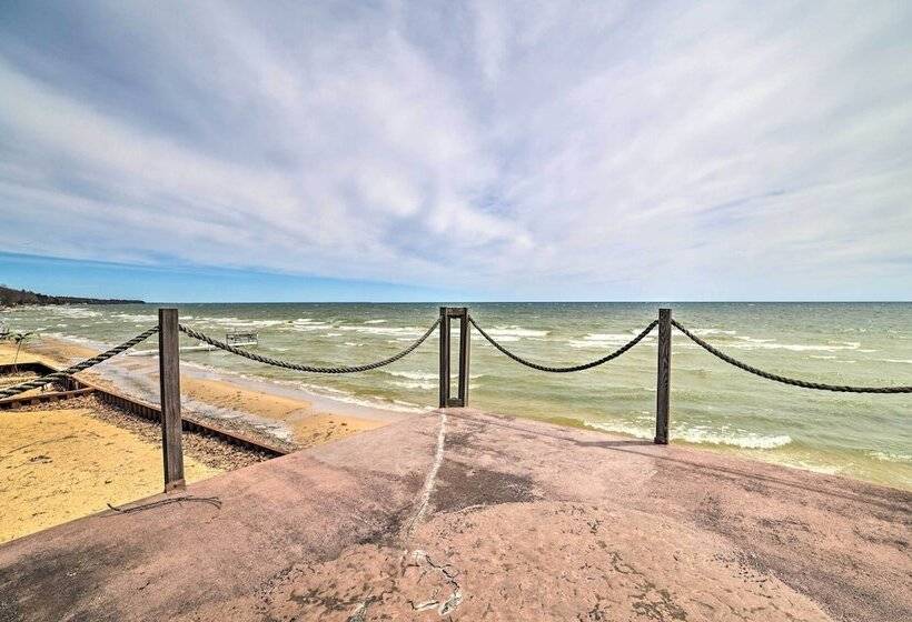 Waterfront Lake Huron Home   Private Beach!