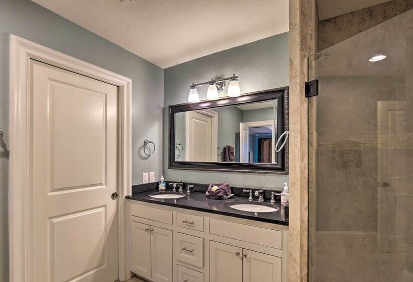 10 Mi To New Braunfels: Waterfront Seguin Gem