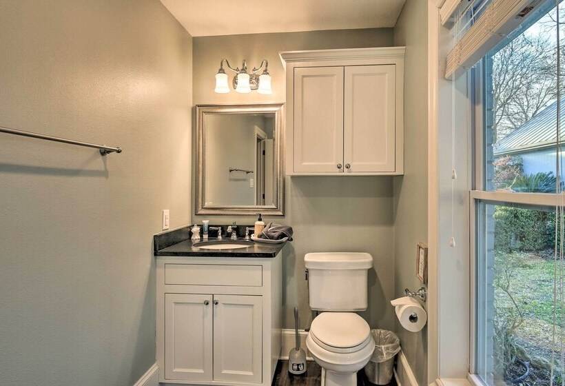 10 Mi To New Braunfels: Waterfront Seguin Gem