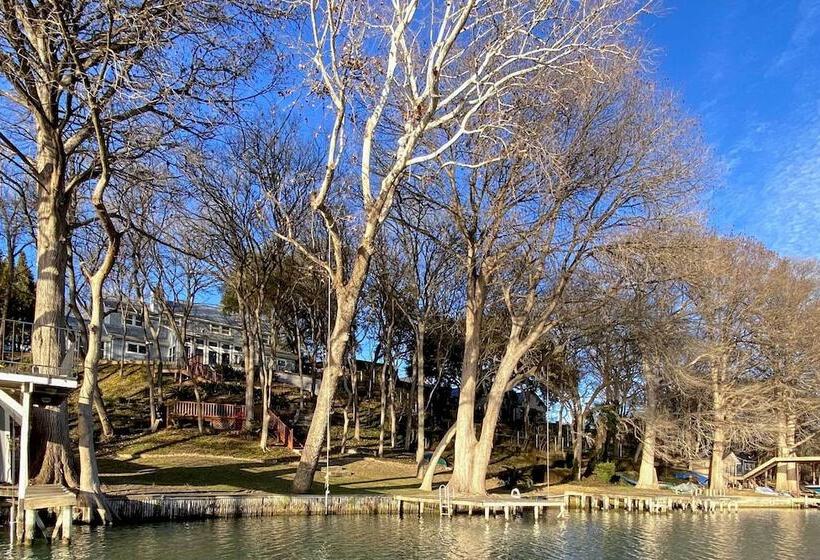 10 Mi To New Braunfels: Waterfront Seguin Gem