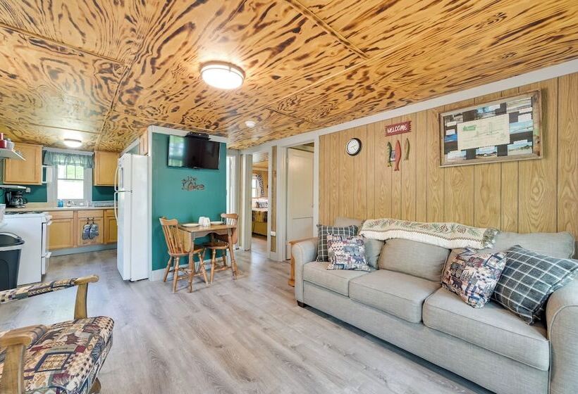 Waterfront Paradise Lake Cottage W/ Private Dock!