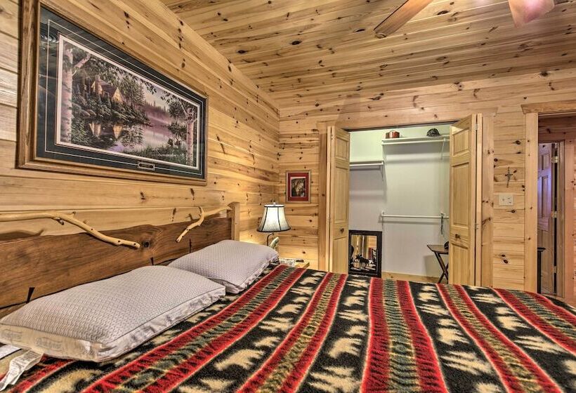 Waterfront Pike Lake Retreat: Snowmobile Paradise