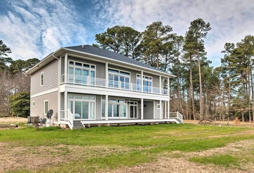 Waterfront Scotland Beach Retreat W/ Private Beach