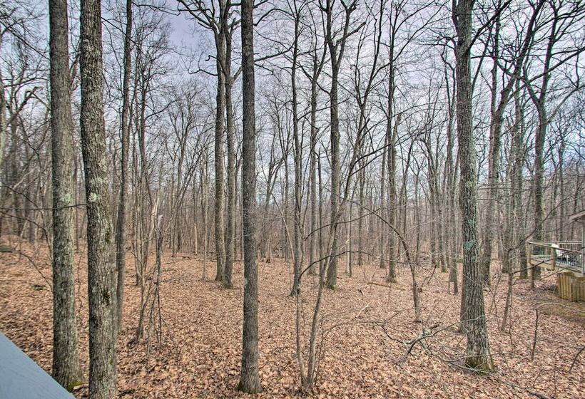 Wintergreen Home W/ Deck   Near Skiing & Hiking!