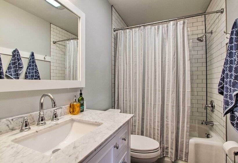 Wisconsin River Valley Farmhouse: Fire Pit & View