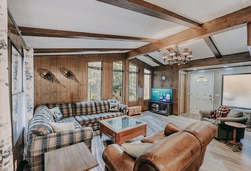 42mf   Wifi   Hot Tub   Bbq