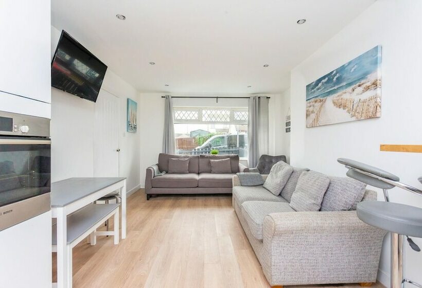 4bd Portrush Home For The Whole Family