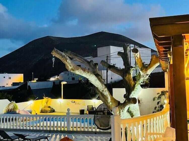 مبيت وإفطار Ga7colores