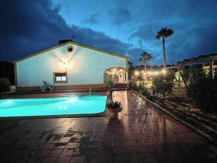 تختخواب و صبحانه Herdade Do Rio Torto