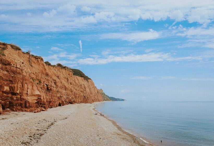 צימר Kings Arms Otterton