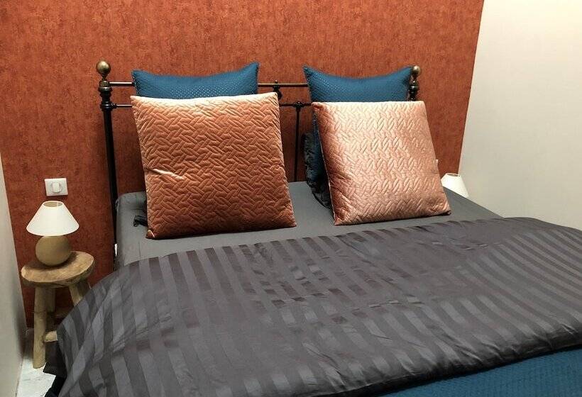 مبيت وإفطار Maison De Midi