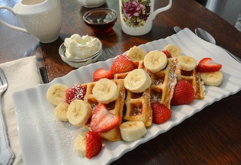 住宿加早餐 St Francis Cottage