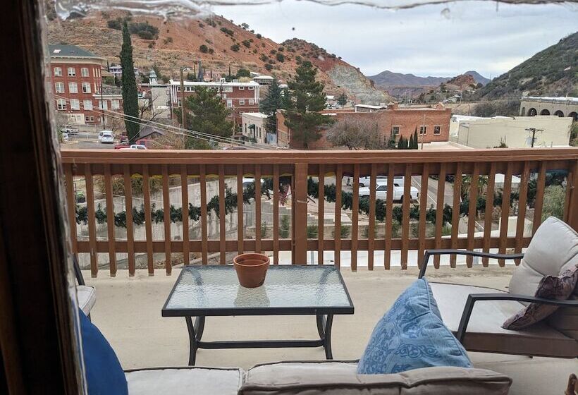 مبيت وإفطار The Oliver House