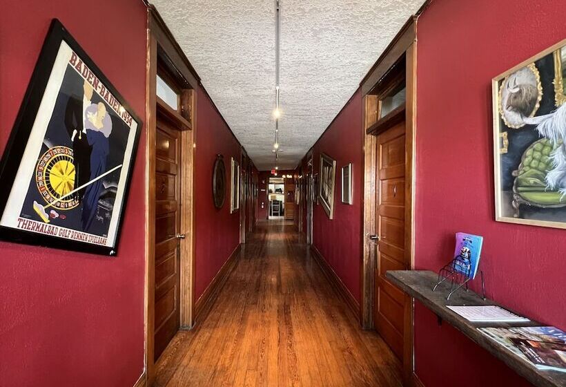 مبيت وإفطار The Oliver House