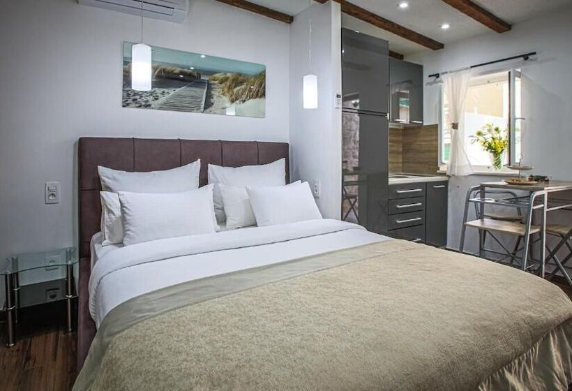 Bed and Breakfast Theatre Luxury Rooms