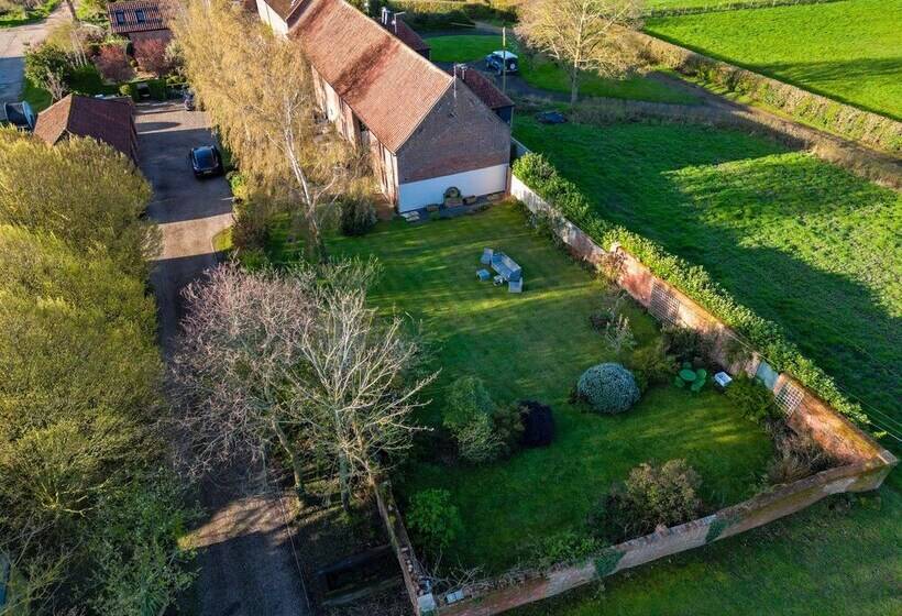 Couples Retreat Boutique Style Barn Conversion