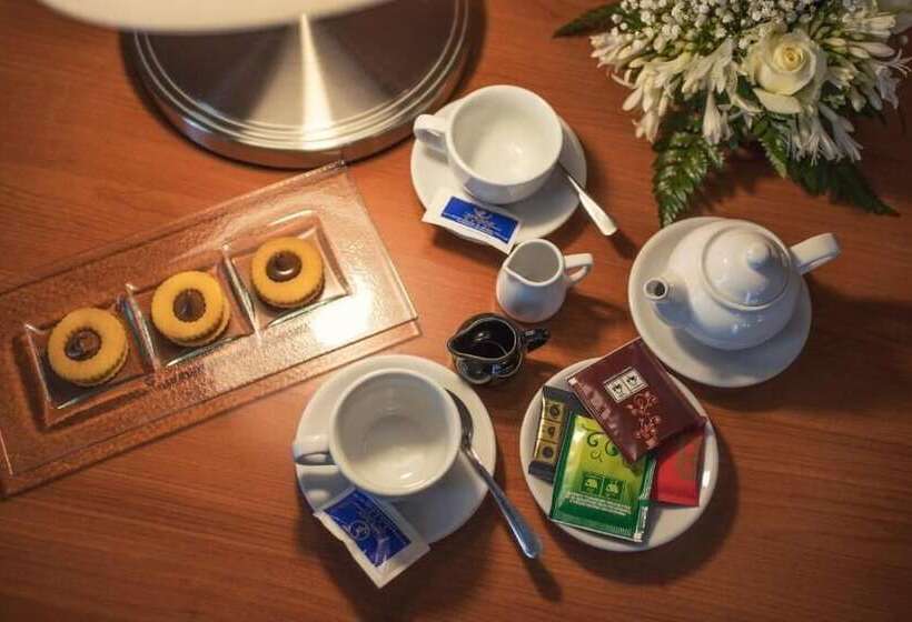 簡易ホテル Eboli