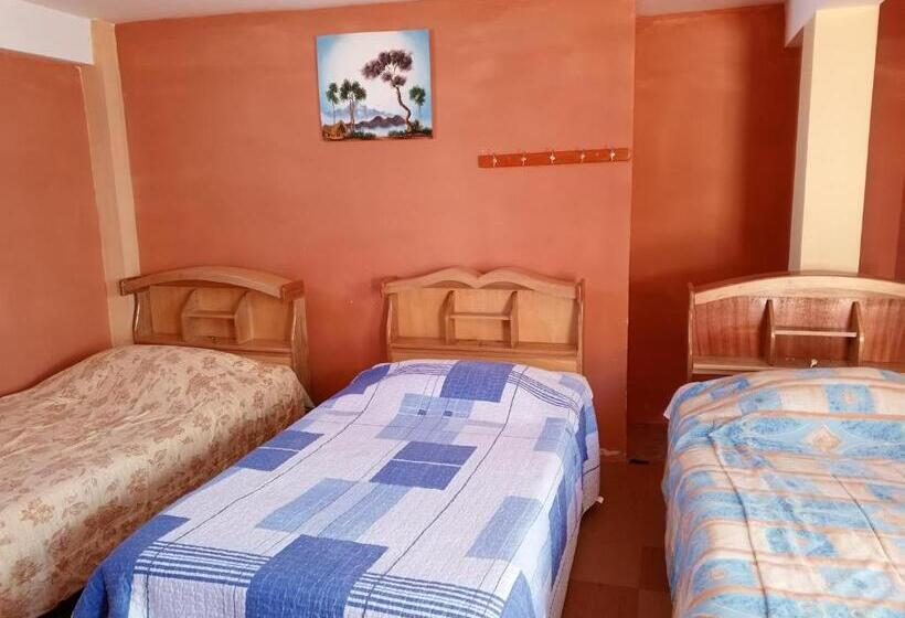 مسافرخانه Puerto Alegre Copacabana