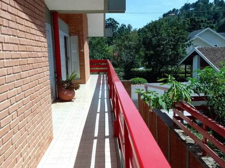 여관 Recanto Virginia Bracelli