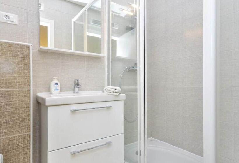 Hotel Adriatic Queen Residence