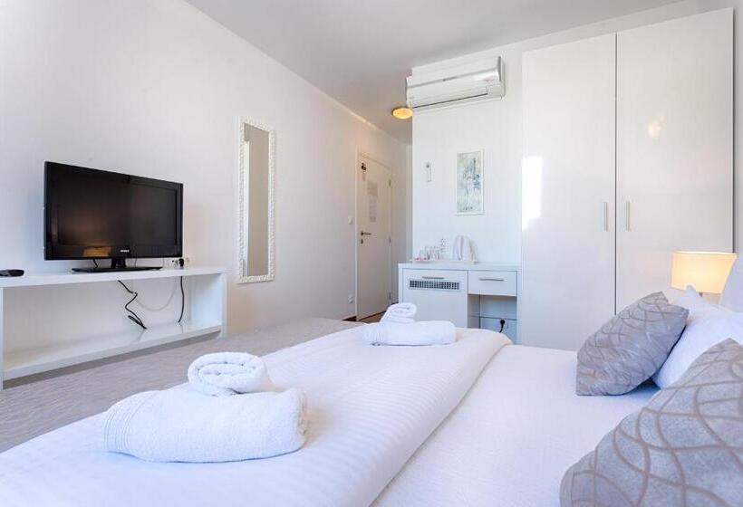 Hotel Adriatic Queen Residence