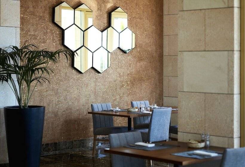 בית מלון כפרי Anantara Vilamoura Family Friendly