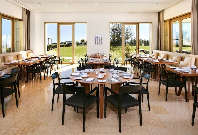 בית מלון כפרי Anantara Vilamoura Family Friendly