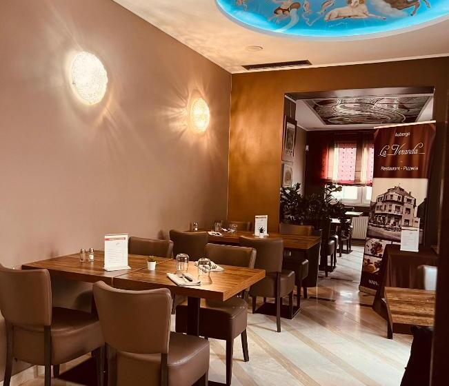 هتل Auberge La Veranda