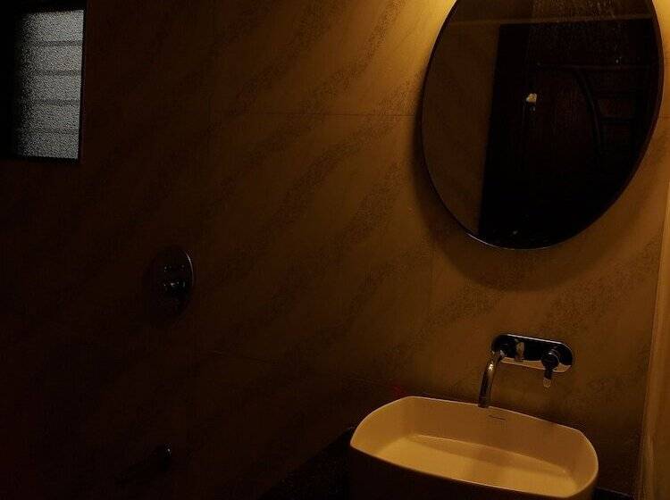 فندق Berryl Resorts