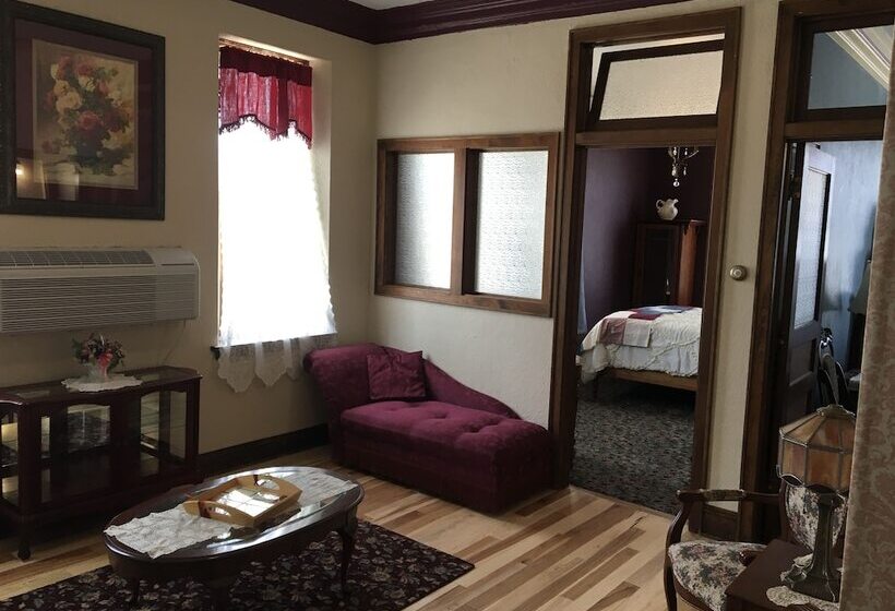 ホテル Cambridge Inn On Main