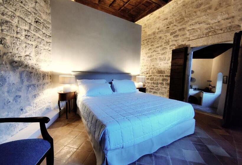 호텔 Castel Di Luco