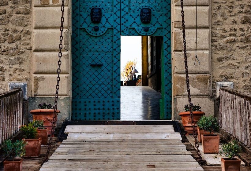 Отель Castello Brancaccio