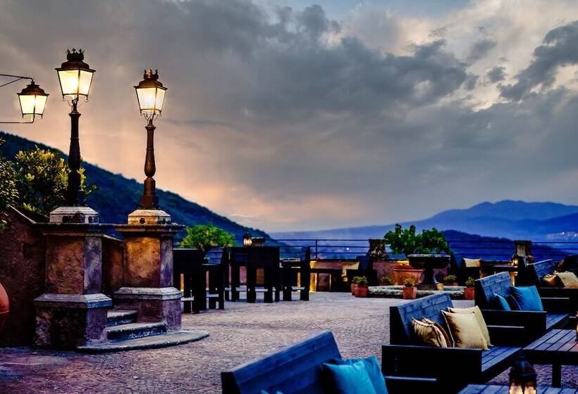 Отель Castello Brancaccio