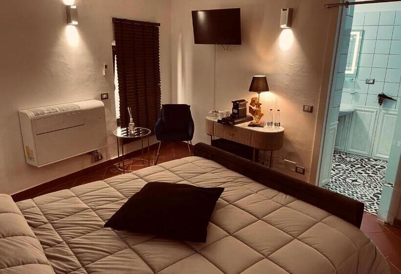 Отель Castello Brancaccio