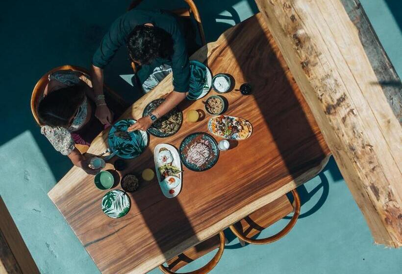 Отель Divino Caldera