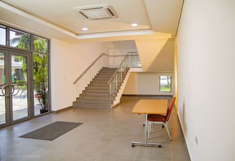 Отель Genesis Jersey Estate