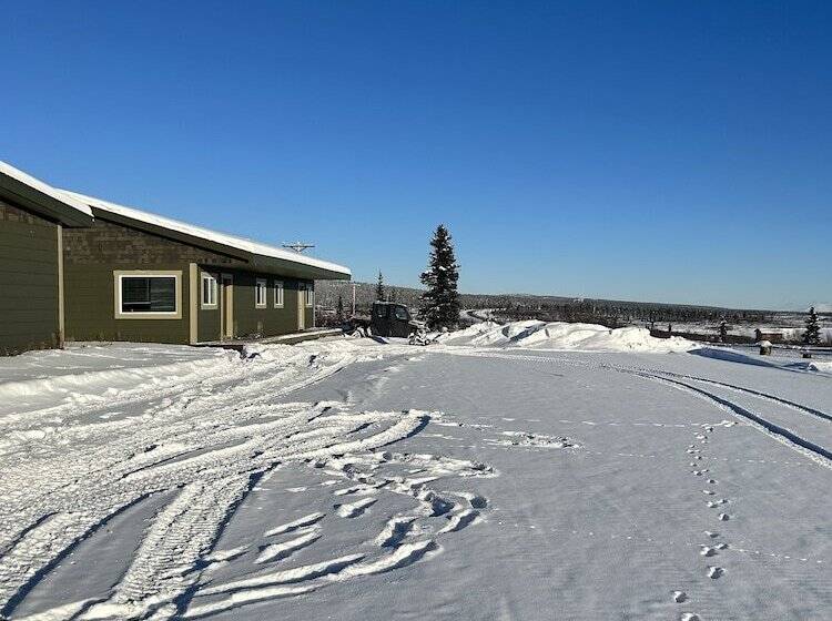 فندق Gunsight Mountain Lodge