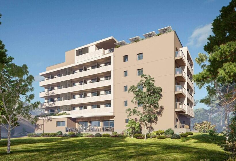 هتل Ibis Styles Porto Vecchio