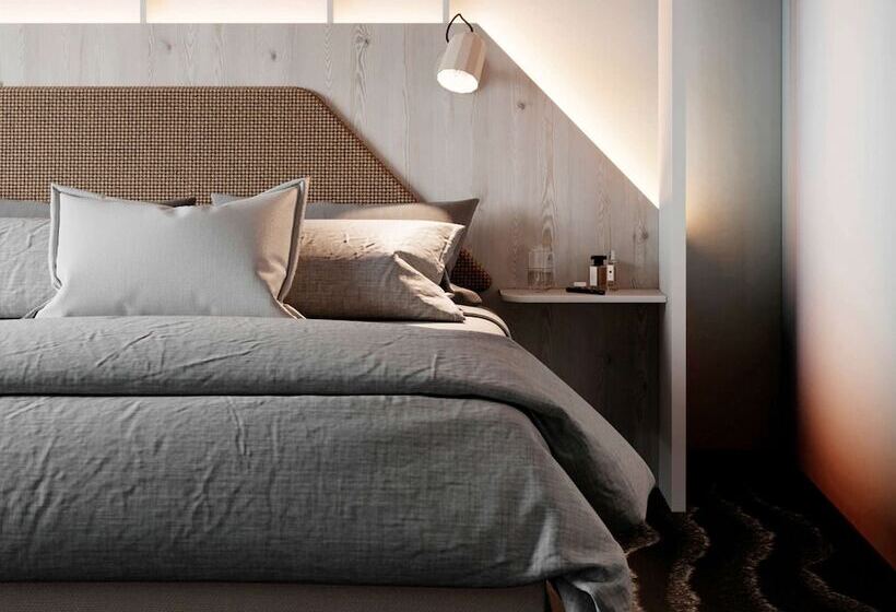 هتل Ibis Styles Porto Vecchio