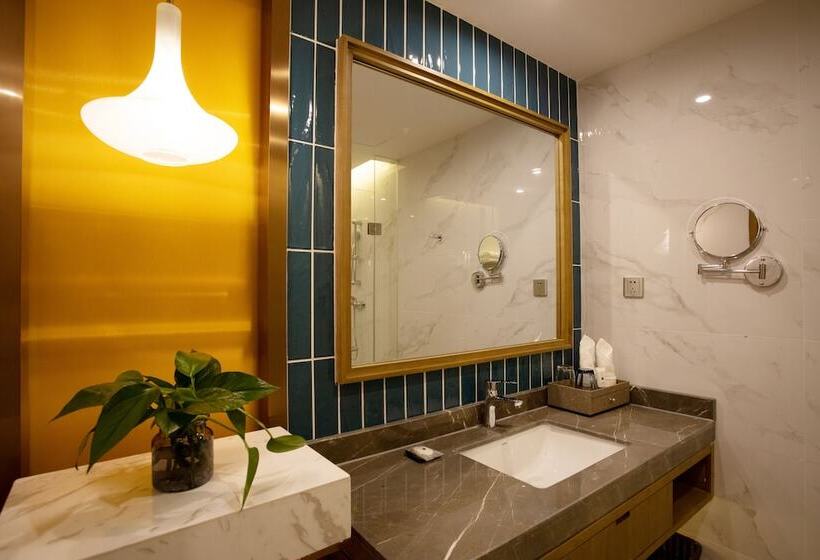 Quality Hotel Zhangye