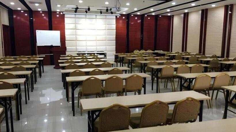 فندق Jinjiang Inn Ulanqab Jining 1st Middle School