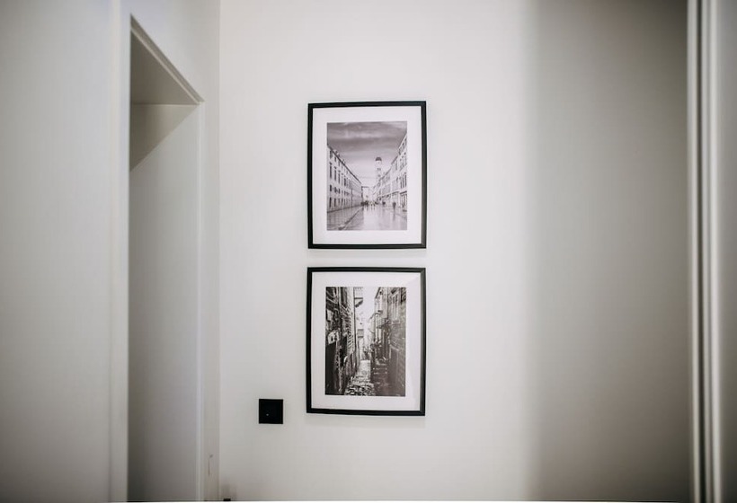 בית מלון כפרי Kala Luxurys By Duhomes