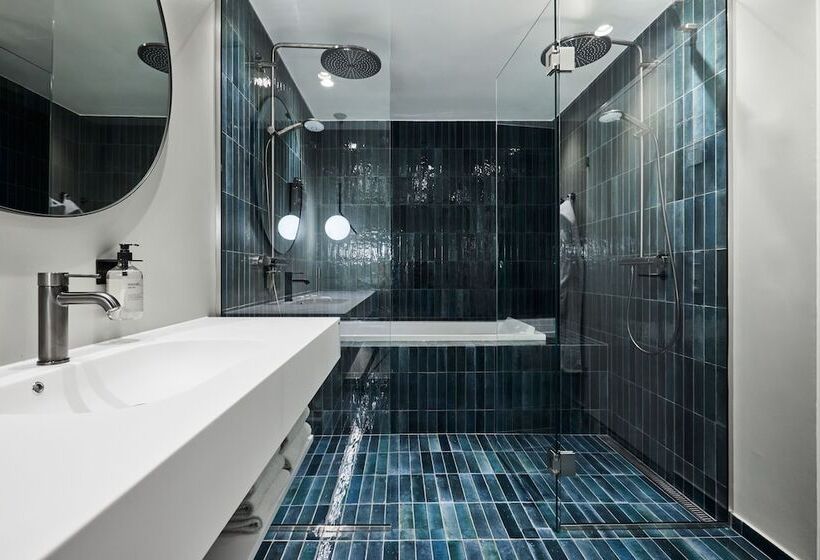 فندق Kirk Suites