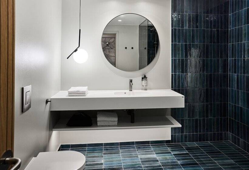 فندق Kirk Suites